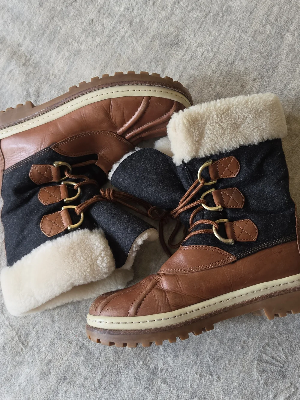 Tory Burch Jada shearling-lined duck boots dark grey flannel brown leather